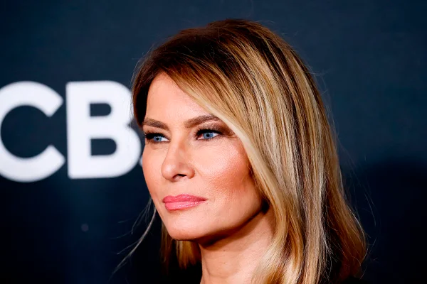 Rosto de Melania Trump - Metrópoles