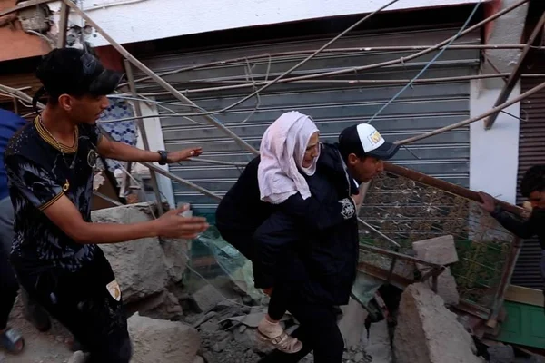 Foto colorida de terremoto no Marrocos - Metrópoles