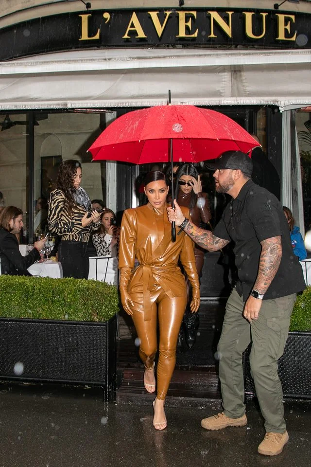 Kim Kardashian no L'Avenue Kim Kardashian no L'Avenue