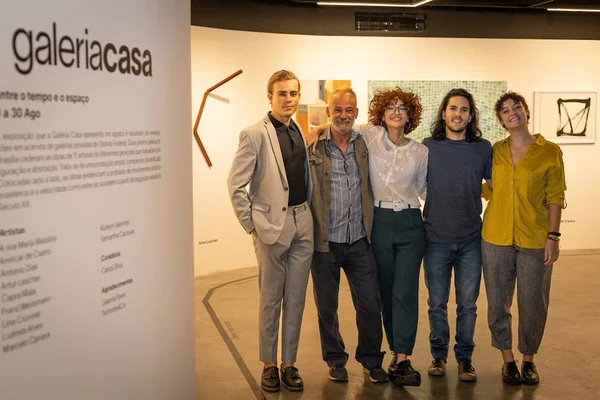 Galeria Casa recebe profissionais da arte para bate-papo no CasaPark