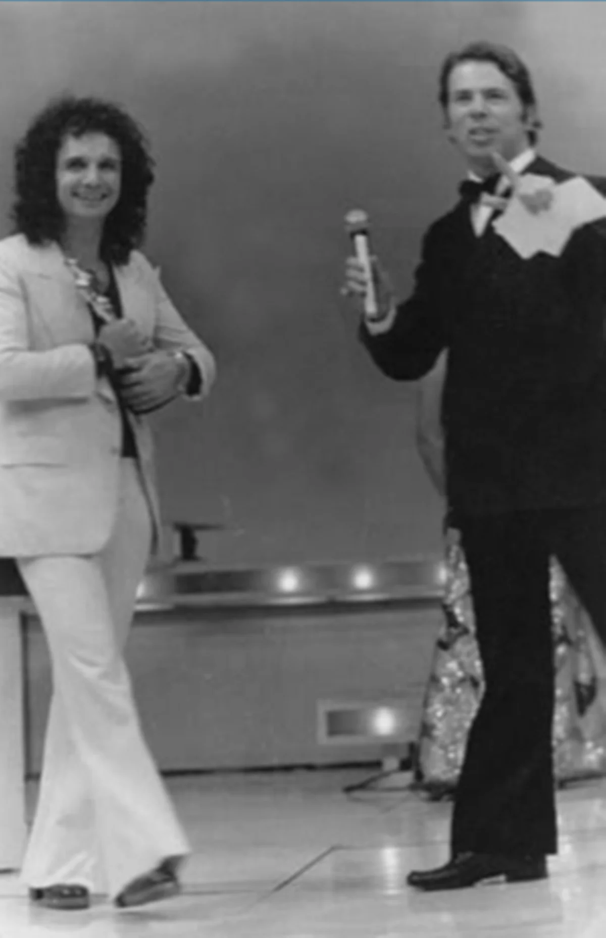 Roberto Carlos e Silvio Santos na década de 1970 Roberto Carlos e Silvio Santos na década de 1970