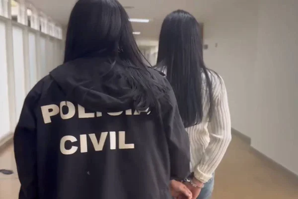Diarista do crime: mulher é presa em flagrante por fraude bancária