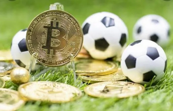 O futebol começa a “bater bola” com o universo bitcoin