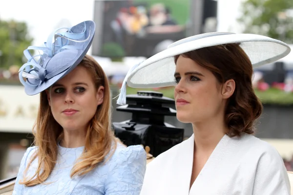 Eugenie e Beatrice são “excluídas” da Páscoa real em meio à crise