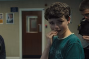Owen Cooper como Jamie Miller em Adolescência Owen Cooper como Jamie Miller em Adolescência
