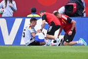 Zagueiro titular, Nico Schlotterbeck se lesionou durante a partida