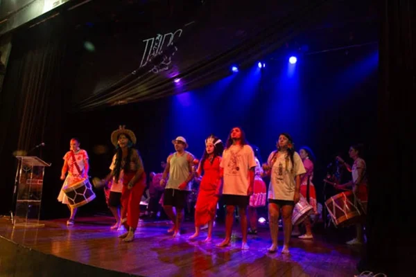 UnB reúne música, teatro e mais de 30 atrações em evento gratuito