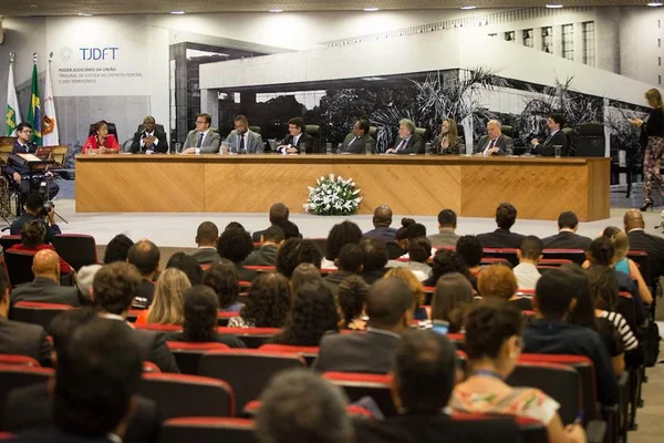 Encontro nacional de juízes negros discute identidade e racismo