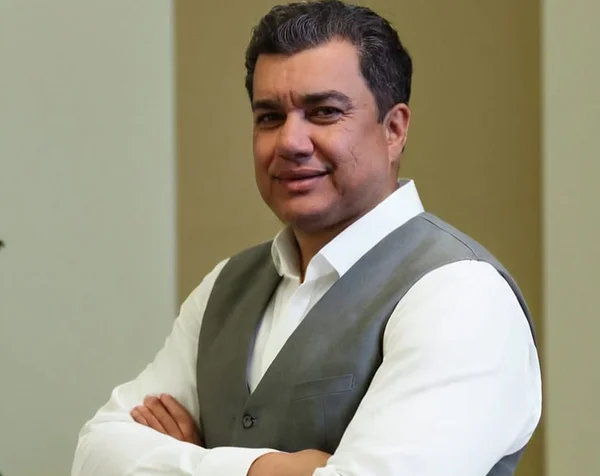 Suplente de Flávio lança pré-candidatura ao Senado no Rio