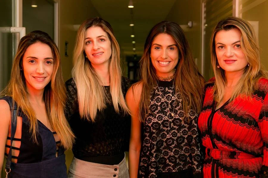 Mariana Lovis, Nara Mendes, Monnike Falcão e Juliana Barbosa Mariana Lovis, Nara Mendes, Monnike Falcão e Juliana Barbosa