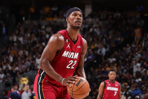 Vídeo: a incrível paixão de Jimmy Butler, astro da NBA, pelo Brasil