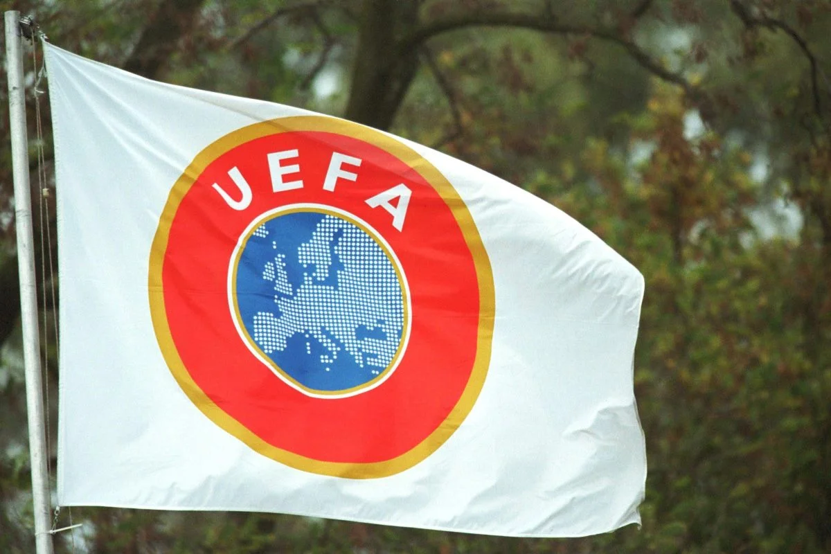 Uefa ameaça processar Fifa e aumenta crise de Infantino na presidência