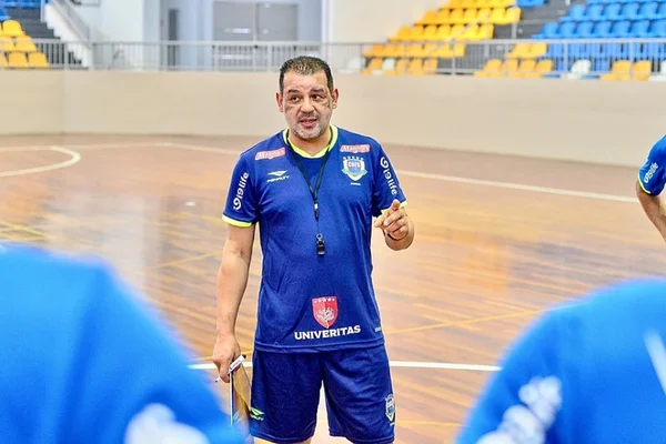 Técnico faz balanço positivo de amistosos e projeta Mundial de Futsal