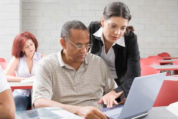 Como a capacitação em tecnologia será fundamental para o futuro da educação