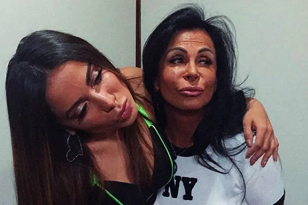 Gretchen alfineta Piovani, se explica e é criticada por Fontenelle