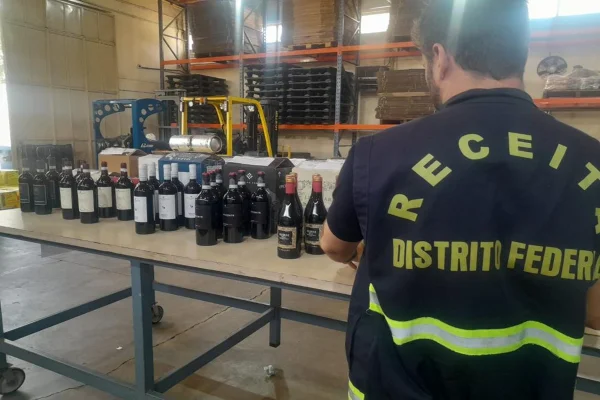 Fiscalização apreende R$ 1,7 milhão em mercadorias ilegais no DF