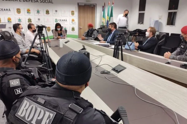 Policiais suspeitos de tortura contra traficantes são alvo de operação