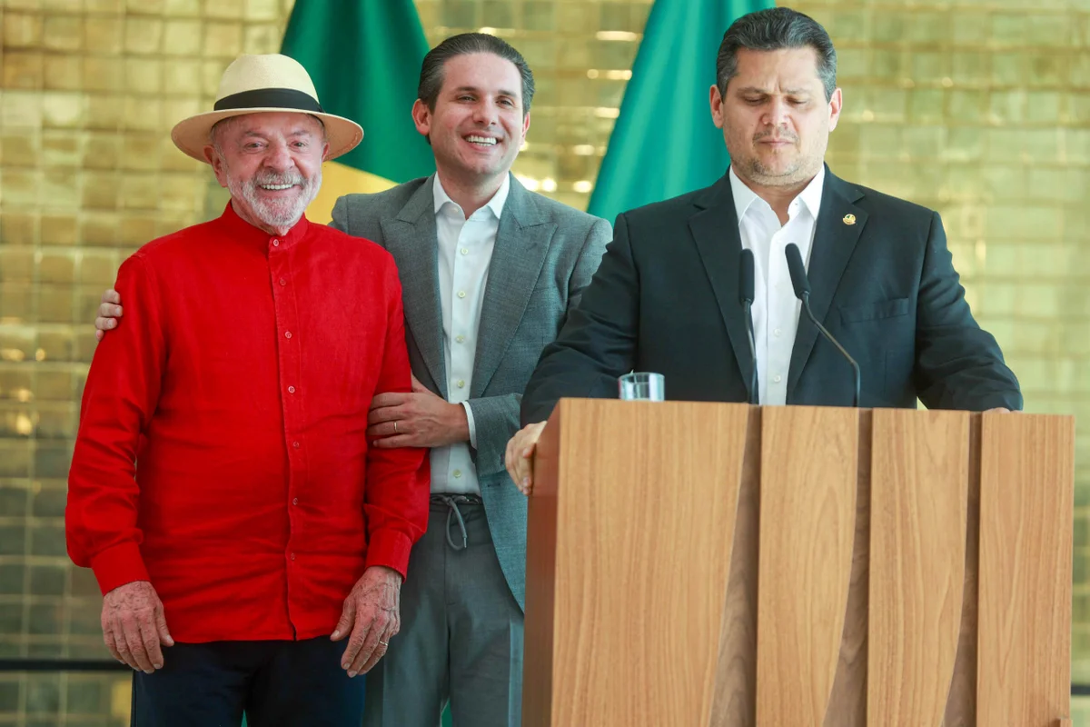 Os presidentes da República, Luiz Inácio Lula da Silva (PT), do Senado, Davi Alcolumbre (União-AP), e da Câmara, Hugo Motta (Republicanos-PB), durante pronunciamento no Palácio da Alvorada Os presidentes da República, Luiz Inácio Lula da Silva (PT), do Senado, Davi Alcolumbre (União-AP), e da Câmara, Hugo Motta (Republicanos-PB), durante pronunciamento no Palácio da Alvorada