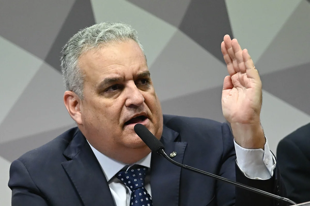 Vice de Flávio ganhou 400 mil seguidores no Instagram com CPMI do INSS