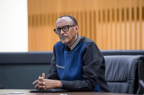 Imagem colorida mostra o presidente de Ruanda, Paul Kagame - Metrópoles