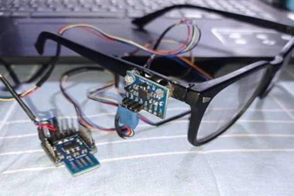 Protótipo de estudante permite que pessoas tetraplégicas acessem computador