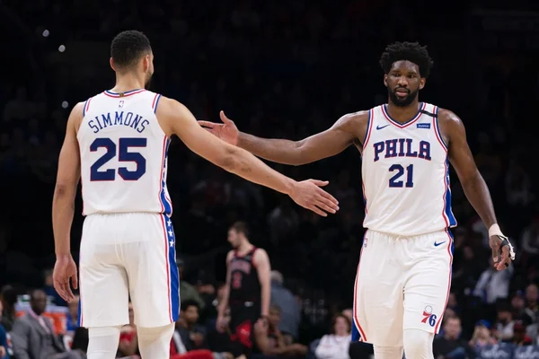 Mesmo com Embiid e Simmons, processo dos 76ers não está completo