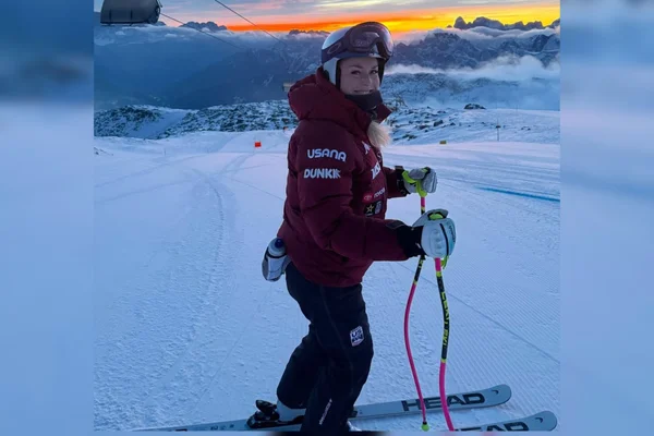 Estrela do esqui promete disputar Olimpíadas de Inverno lesionada