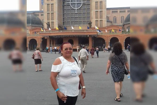 Saiba quem era a mulher morta em acidente com caminhão desgovernado no DF