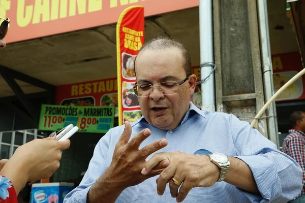 Ibaneis pretende criar novas administrações regionais no DF