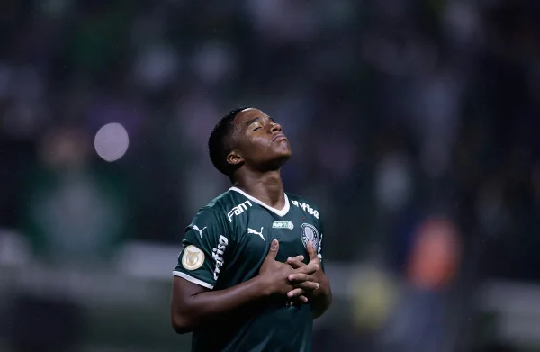 Ronaldo Fenômeno diz que levaria Endrick, do Palmeiras, para a Copa