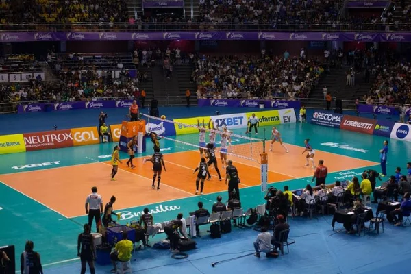 No Jogo 2 da final da Superliga, Praia e Minas fazem duelo de "detalhes" - Metrópoles