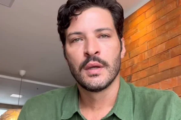 Leandro Lima desabafa sobre morte do pai após luta contra o câncer de pâncreas - Metrópoles