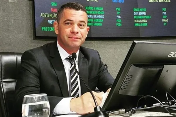Presidente da Câmara Municipal de Vitória (CMV), o vereador Anderson Goggi
