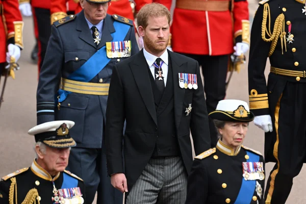 A única função do príncipe Harry na coroação do rei Charles é revelada