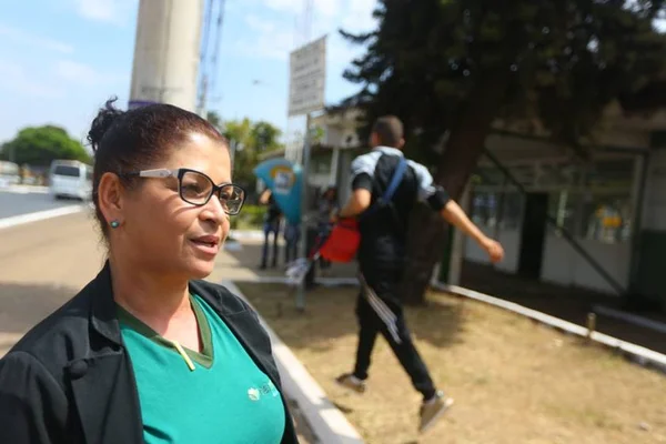 Aluna é espancada e morta por colega que teve o caderno rasgado