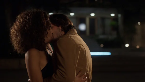 Rose (Bárbara Colen) e Neném (Vladimir Brichta) em Quanto Mais Vida, Melhor!