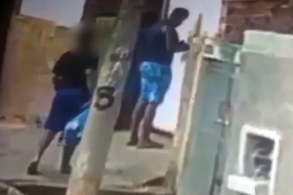 Homem mata e usa rapaz com transtorno mental para esconder corpo