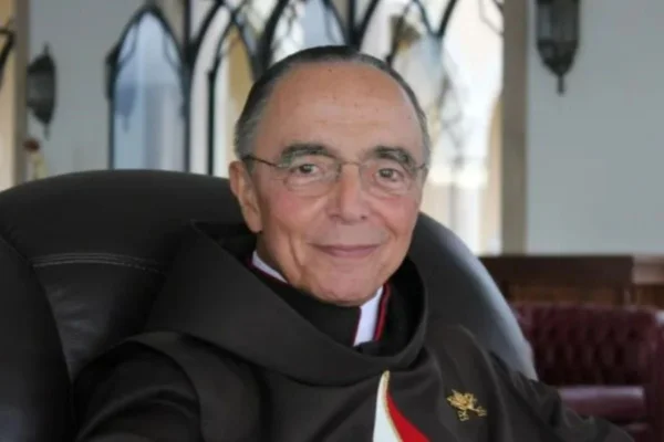 Imagem colorida mostra o Monsenhor João Scognamiglio Clá Dias, fundador do Arautos do Evangelho, que morreu nesta sexta-feira - Metrópoles