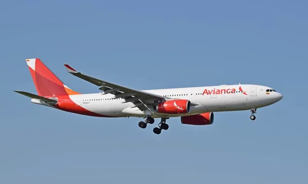 Mãe do DF acusa Avianca de “esquecer” filho em avião após voo