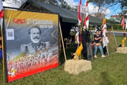 O evento é promovido pelo Comando Militar do Planalto e pelo Comando da 11ª Região Militar e é totalmente gratuito e voltado principalmente para o público infantil. O intuito é aproximar a comunidade civil do Exército Brasileiro. O evento é promovido pelo Comando Militar do Planalto e pelo Comando da 11ª Região Militar e é totalmente gratuito e voltado principalmente para o público infantil. O intuito é aproximar a comunidade civil do Exército Brasileiro.