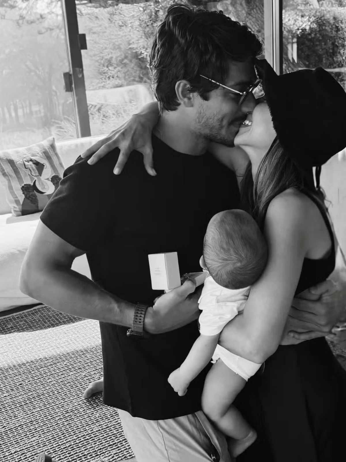Juca Diniz, Mariana Rios e o filho, Palo. Juca Diniz, Mariana Rios e o filho, Palo.