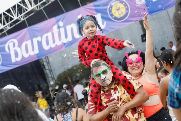 Carnaval 2019: criançada se despede da folia na Baratinha