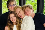 Angélica com os filhos