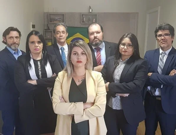 Um dos novos advogados de Sara Winter é líder de movimento armamentista