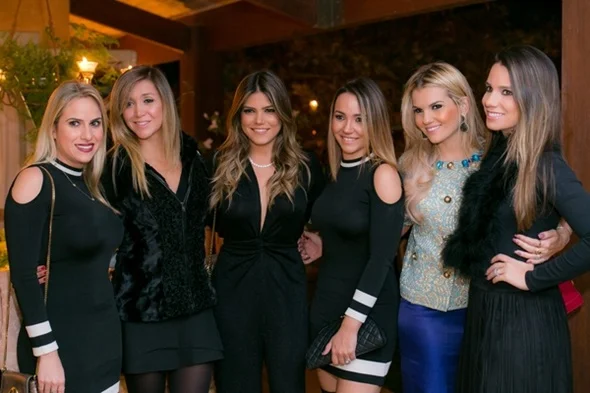 Gabriella Larceda, Tayhani Cachoeira, Tata Canhedo, Sabrina Cardoso, Isadora Campos e Luiza Nasser Caiado Gabriella Larceda, Tayhani Cachoeira, Tata Canhedo, Sabrina Cardoso, Isadora Campos e Luiza Nasser Caiado