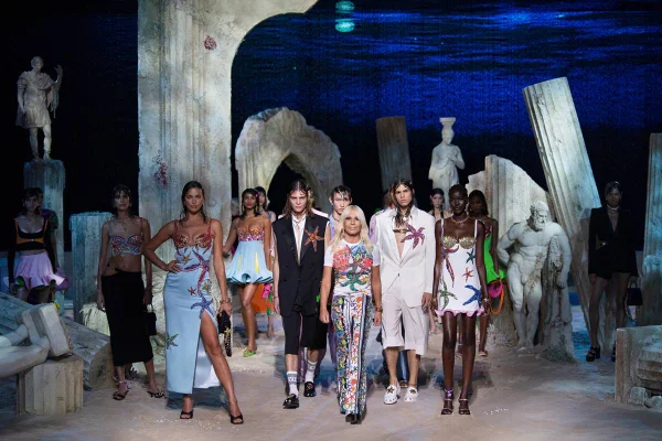 Desfile Versace