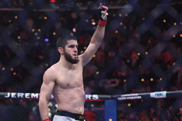 Makhachev comenta entrevista famosa sobre treinamento no Daguestão