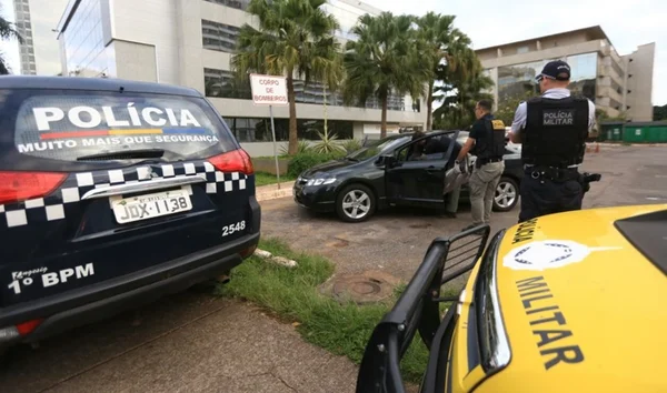 Tráfico e roubos amedrontam comerciantes e turistas no Setor Hoteleiro