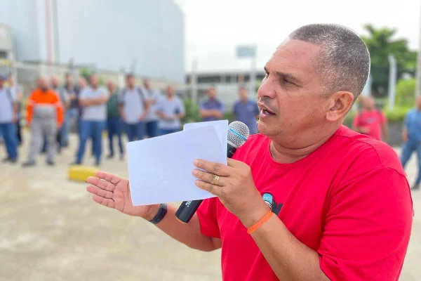 Foto colorida do vereador Dentinho do Sindicato - Metrópoles