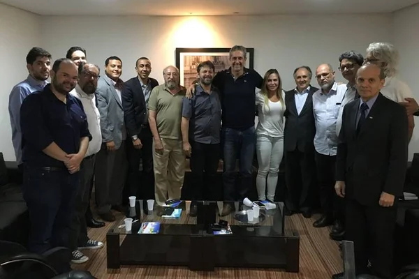 Cristovam, Joe Valle e Rosso forjam aliança de oposição a Rollemberg